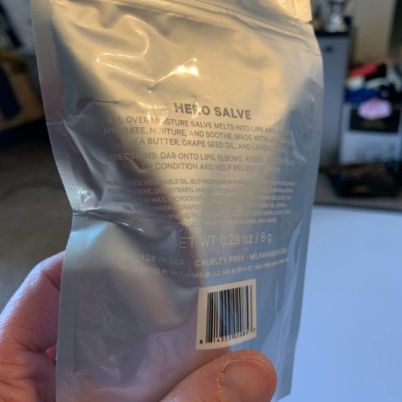 Milk makeup hero salve sample kit - Picture 5 of 6